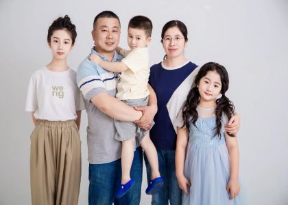 遠(yuǎn)東她力量 | 18年遠(yuǎn)東路，三孩媽媽